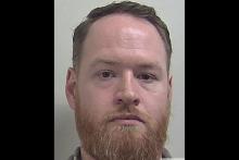 خودکشی زن مجرد بخاطر انتشار عکس های برهنه اش