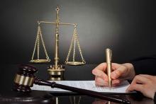 مرد صاحب‌کار، متهم به آزار و اذیت دختر جوان