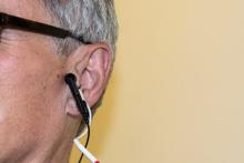 رفع سوءهاضمه با زدن جرقه به گوش!