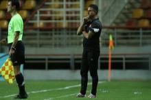 مربی پرسپولیس: سپاهانی‌ها به جای اینکه سراغ ما بیایند دنبال گل آفسایدشان باشند!