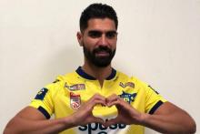 توافق اولیه هافبک سنت پولتن با پرسپولیس