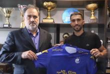 بازیکنی که پست خداحافظی گذاشته بود با استقلال تمدید کرد