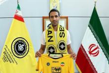 هافبک استقلال به سپاهان پیوست