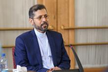 توئیت خطیب‌زاده درباره ارسال محموله بزرگ واکسن از اتریش به ایران