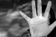 اخاذی از پسر جوان با تهدید به انتشار فیلم سیاه