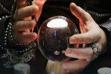 مرد رمال برای خارج کردن همزاد از بدنم به من تجاوز کرد!