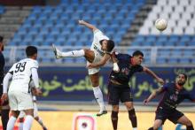 پنالتی استقلال سوخت؟