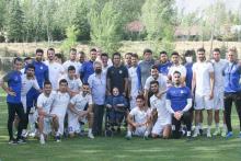 یک زن مهمان ویژه فرهاد مجیدی و استقلالی‌ها در تمرین