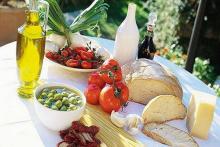 تاثیر رژیم غذایی مدیترانه ای در تسکین بیماری التهاب روده