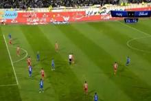 عذرخواهی کمک داور بازی استقلال به خاطر اشتباهش!