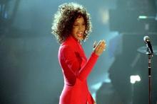 خواننده مرده کنسرت می‌گذارد!