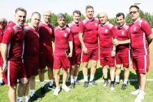 پسرم تا صبح اینستاگرام بازیکنان را چک می‌کند