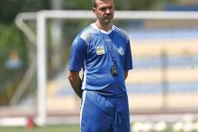 بررسی ابهامات ماجرای اختلاف استراماچونی و استقلال