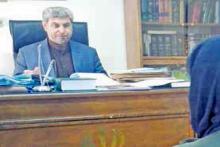 ریحانه مچ شوهرش را با همسایه در انباری خانه گرفت