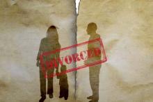 وقتی سر زده وارد اتاق خواب خانه ام شدم، خشکم زد