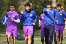 پیشکسوتان استقلال به شاگردان استراماچونی روحیه دادند