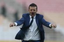 استراماچونی در سفارت ایران چکش را تحویل گرفت