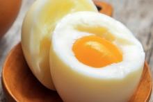 خیانت زن شوهردار هندی به خاطر خوردن تخم مرغ