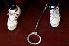 جاسازی دوربین حین رابطه با دختر جوان