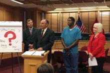 پرداخت 75 دلار خسارت برای 31 سال زندان اشتباهی! (+عکس)