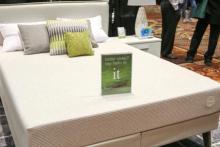 تشک هوشمندی که با ردیابی فعالیت&zwnj;های روزانه، کیفیت خواب را بهبود می بخشد