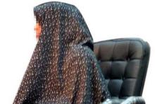 از علی شوهرم خواستم طلاقم دهد چون دوستش دست از سرم برنمی داشت!