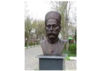 باز هم سرقت مجسمه مشاهیر از سطح شهر