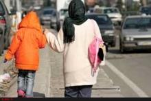 ۹۳ دختر مجرد، مادر شدند