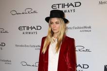 عذرخواهی مدل معروف از طرفدارانش