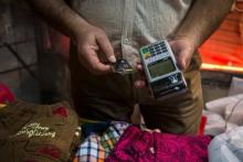 چرا دستفروشان کنار خیابان کارتخوان دارند اما پزشکان ندارند!؟