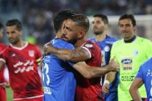 سید اشکان دژاگه با آستین کوتاه در لیگ برتر!