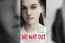 وقتی مرا در اختیار یک مرد گذاشتند، مانند خرگوش هراسان، خشکم زده بود