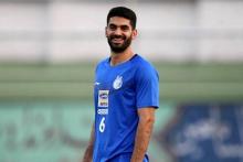 هافبک استقلال: نمی‌دانستیم در این زمین چه کار کنیم