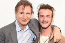 پسر بازیگر سرشناس نام‌خانوادگی‌اش را تغییر داد