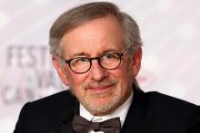 اولین کارگردانی که فروش فیلم‌هایش از مرز ۱۰ میلیارد دلار عبور کرد