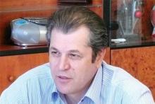 چه کاره‌ام داریوش یزدانی را به استقلال بیاورم!