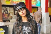 ممانعت از ورود دختر مدل به موزه لوور