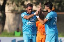 به بهشت زهرا آمدم تا بگویم مظلومی را فراموش نکرده‌ام