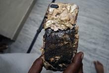 مرگ دلخراش یک زن به خاطر انفجار تلفن همراه!