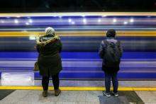 اقدام به خودکشی یک زن در متروی کرج