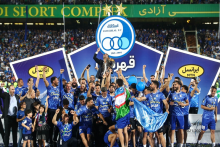 آجورلو ورق را برمی‌گرداند؛ استقلال کهکشانی می‌شود