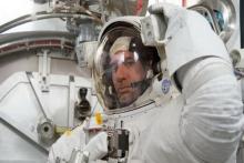 چرا فضانوردها دیرتر پیر می‌شوند؟