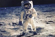 دلایلی که ثابت می‌کند انسان روی ماه قدم گذاشته