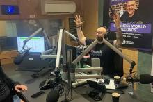 ثبت رکورد طولانی‌ترین برنامه زنده با ۵۵ ساعت اجرا