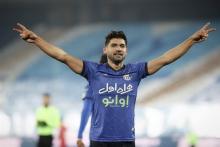 رونمایی از قرارداد هافبک استقلال: ۳۶ میلیارد بعلاوه آپشن‌های جذاب