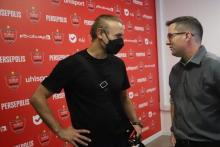 یک غریبه روی نیمکت پرسپولیس در هفته اول