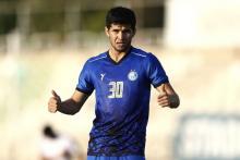 شوک به استقلال؛ آمانوف سهمیه بزرگسال است!