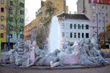 زشت‌ترین آبنمای دنیا که دو میلیون دلار هزینه ساخت داشت