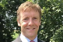 رقص سایمون شرکلیف سفیر بریتانیا در ایران به‌ مناسبت شب یلدا/فیلم