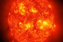 سیاه‌چاله‌ای کوچک درون خورشید پنهان شده